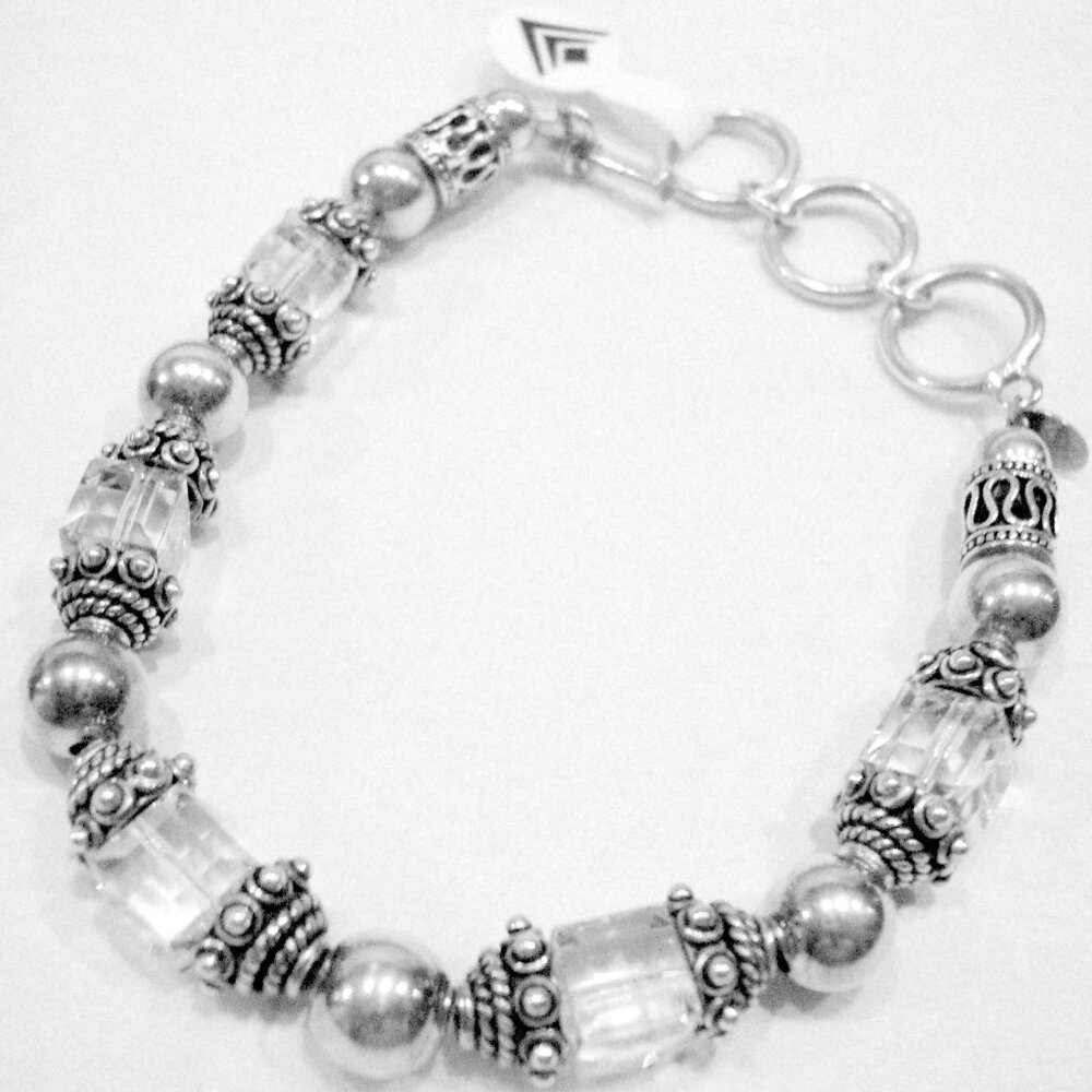 Silpada Swarovski Crystal Sterling Silver Bracelet Bali Bead Adjustable